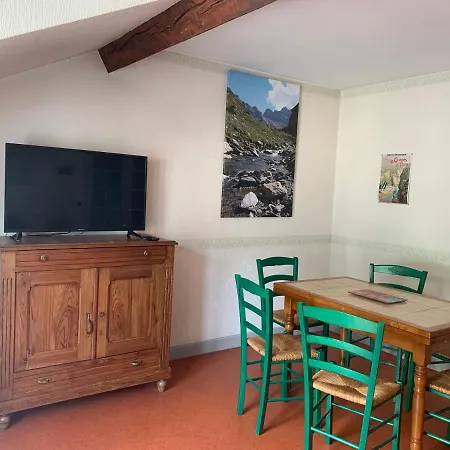 Luzapart Apartmán *